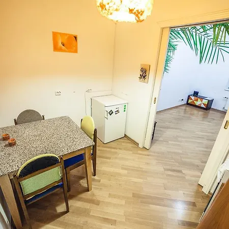 Oldtown Palasta Apartment